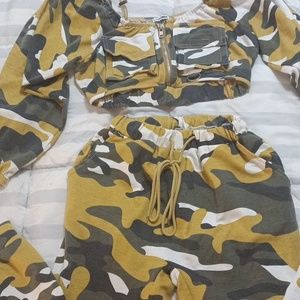 2 Piece Camouflage Outfit